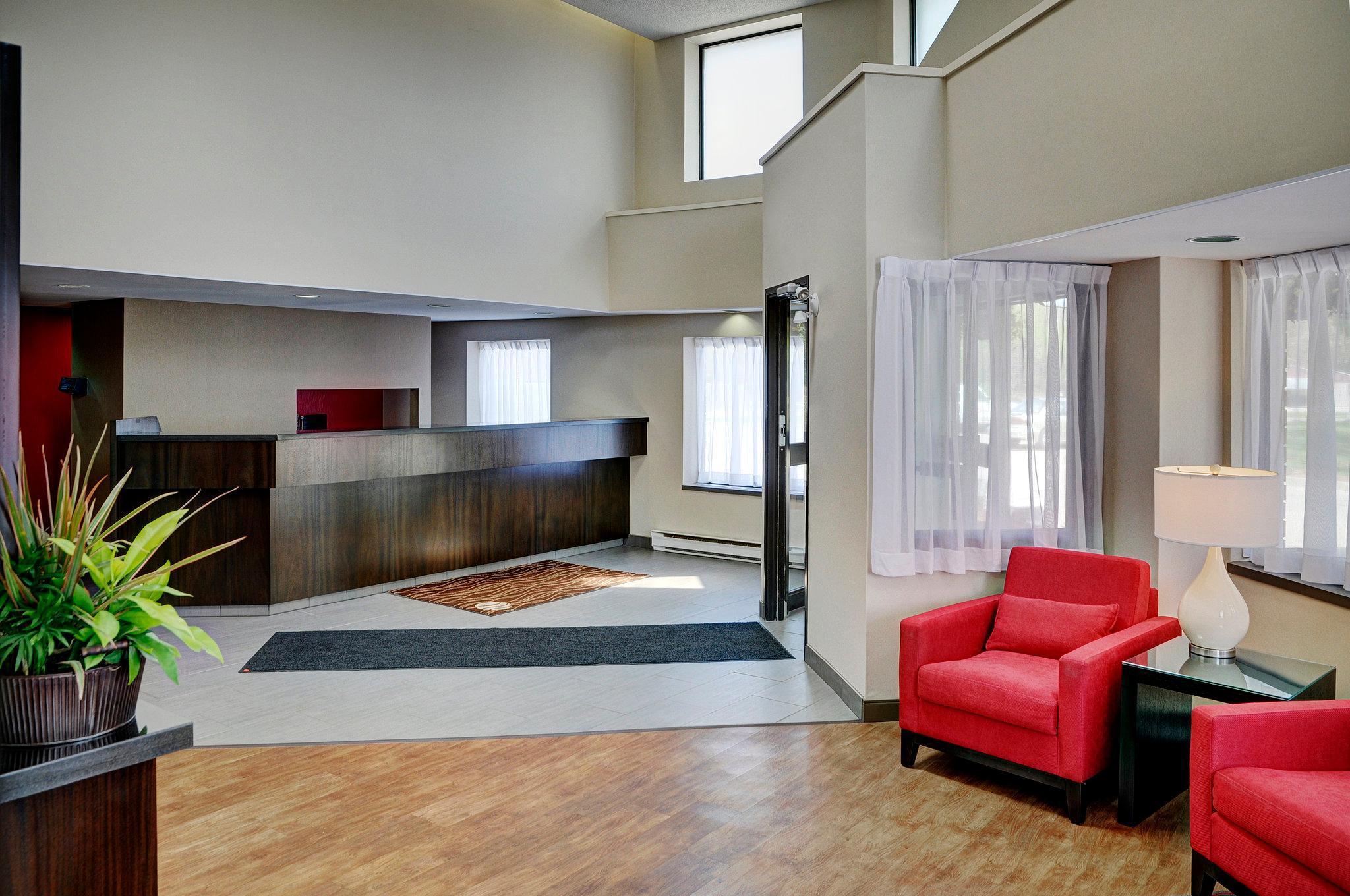 Comfort Inn West Edmonton Bagian luar foto