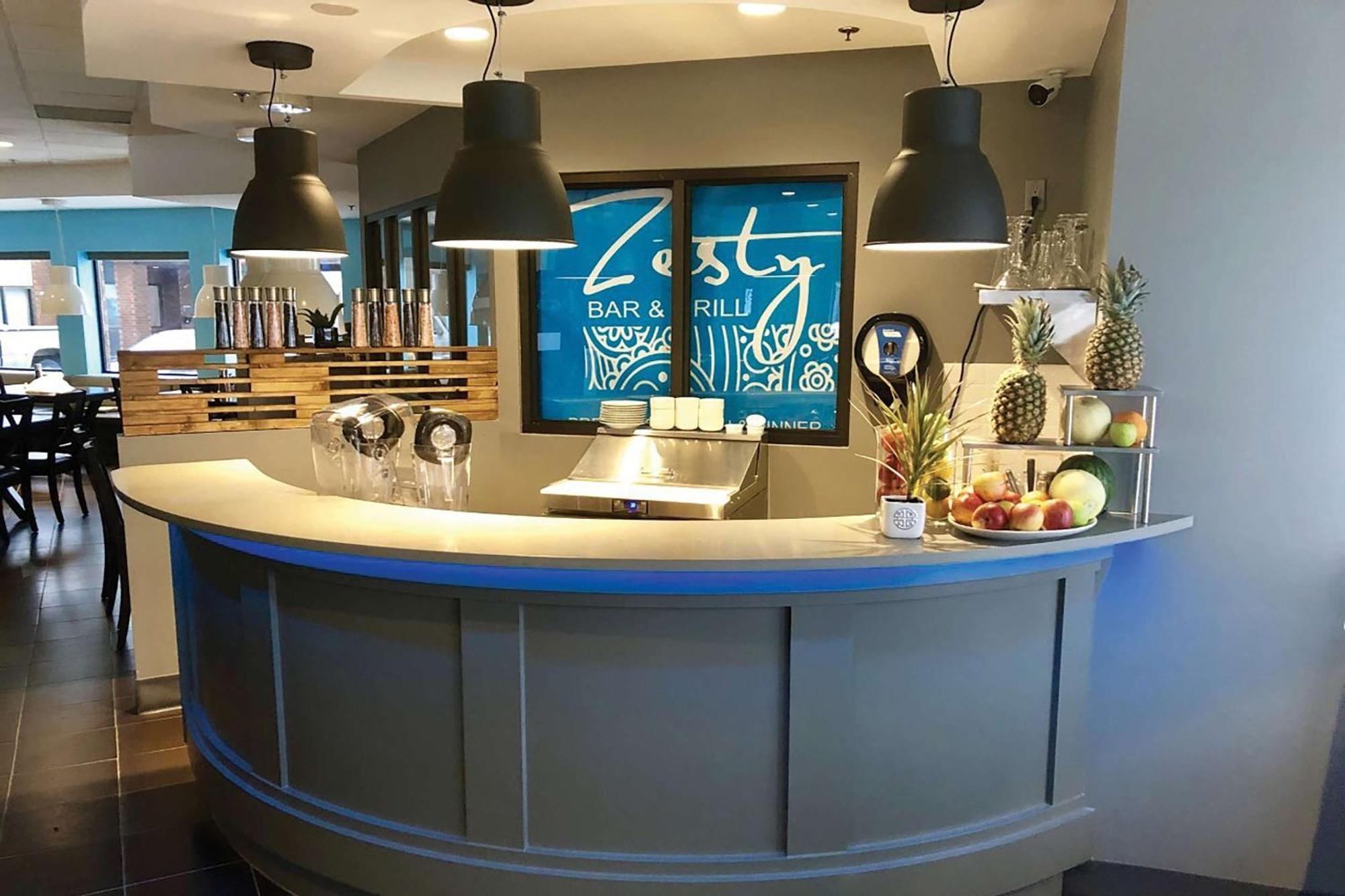 Comfort Inn West Edmonton Bagian luar foto